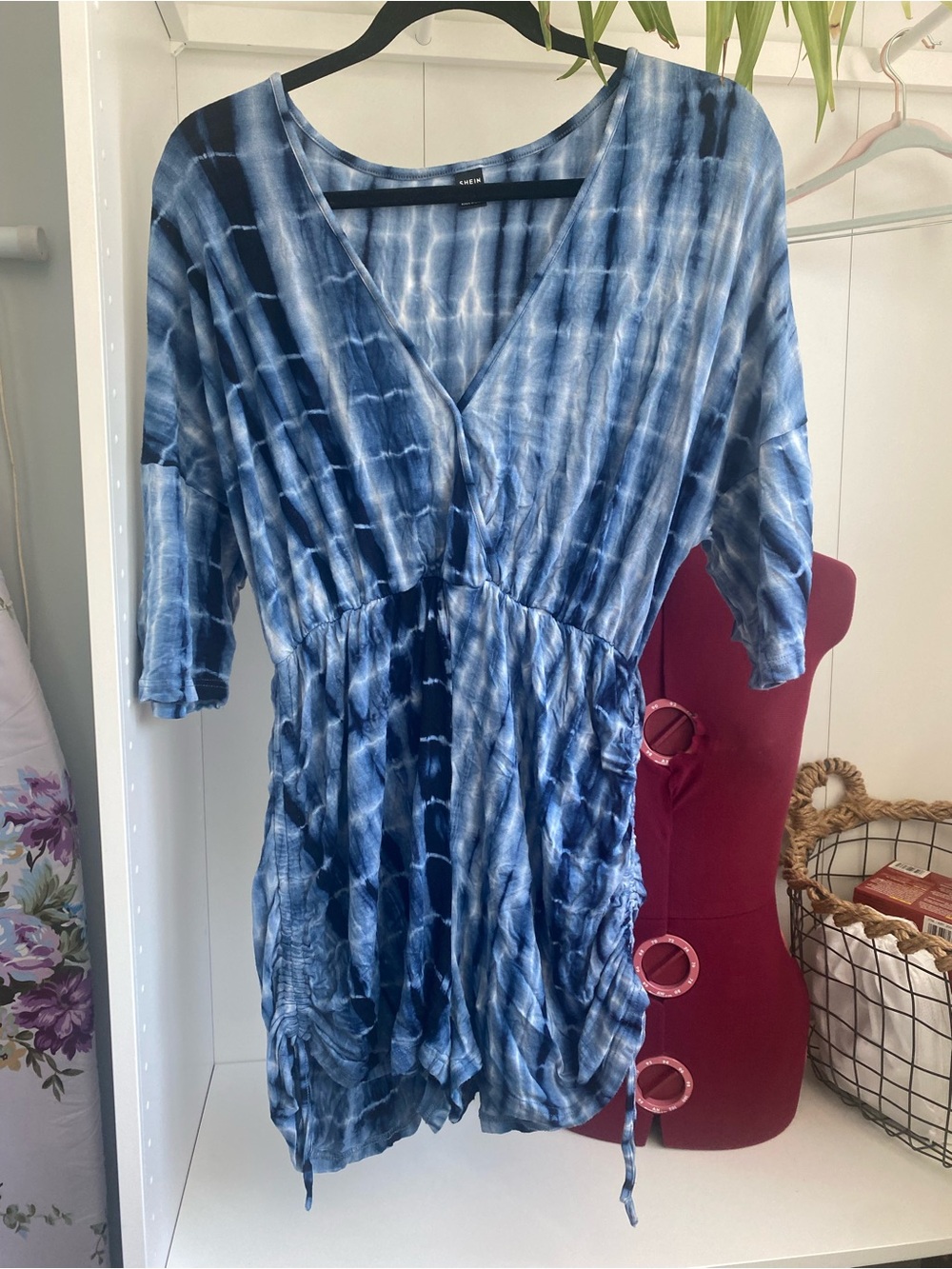 SHEIN Blue Tie-Dye V-Neck Jumpsuit Romper